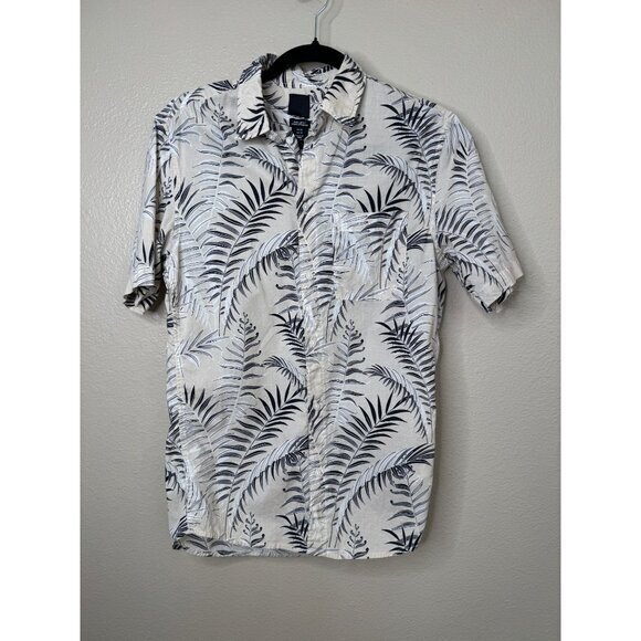 H&M‎ Men's White Shirt Size XS short sleeve floral button up collared Cotton - Picture 2 of 7
